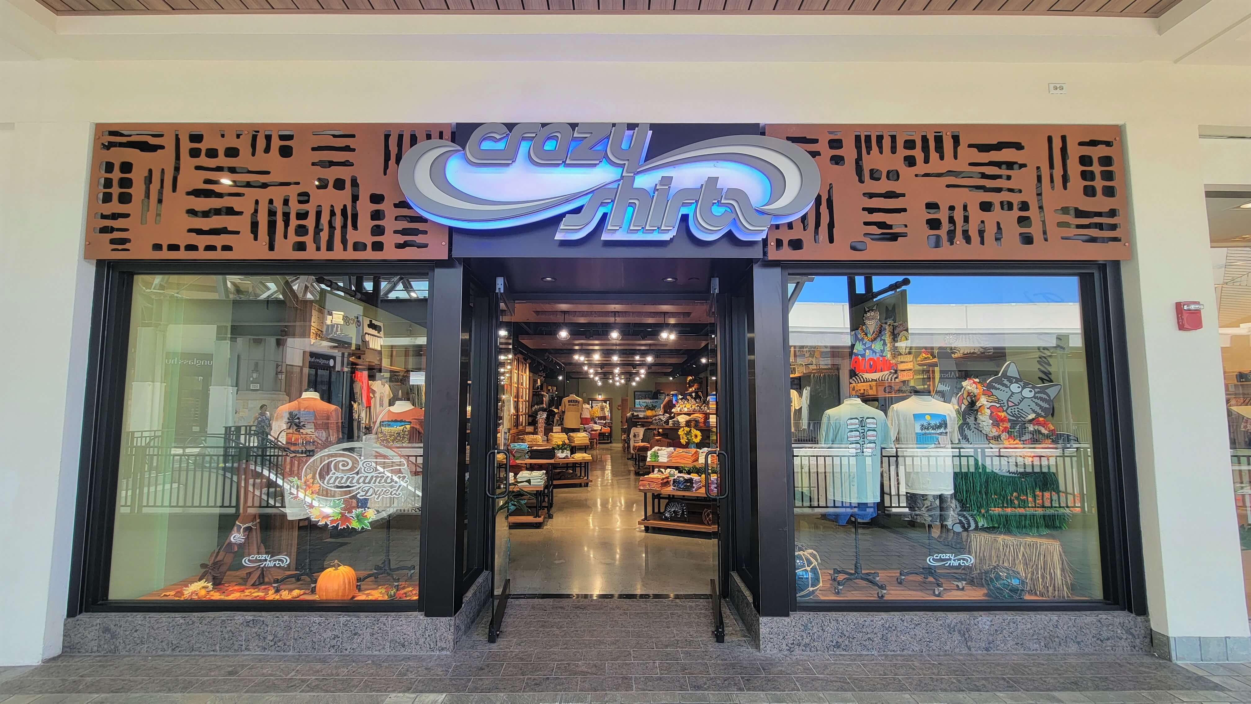 The front of the Ala Moana Store Location
