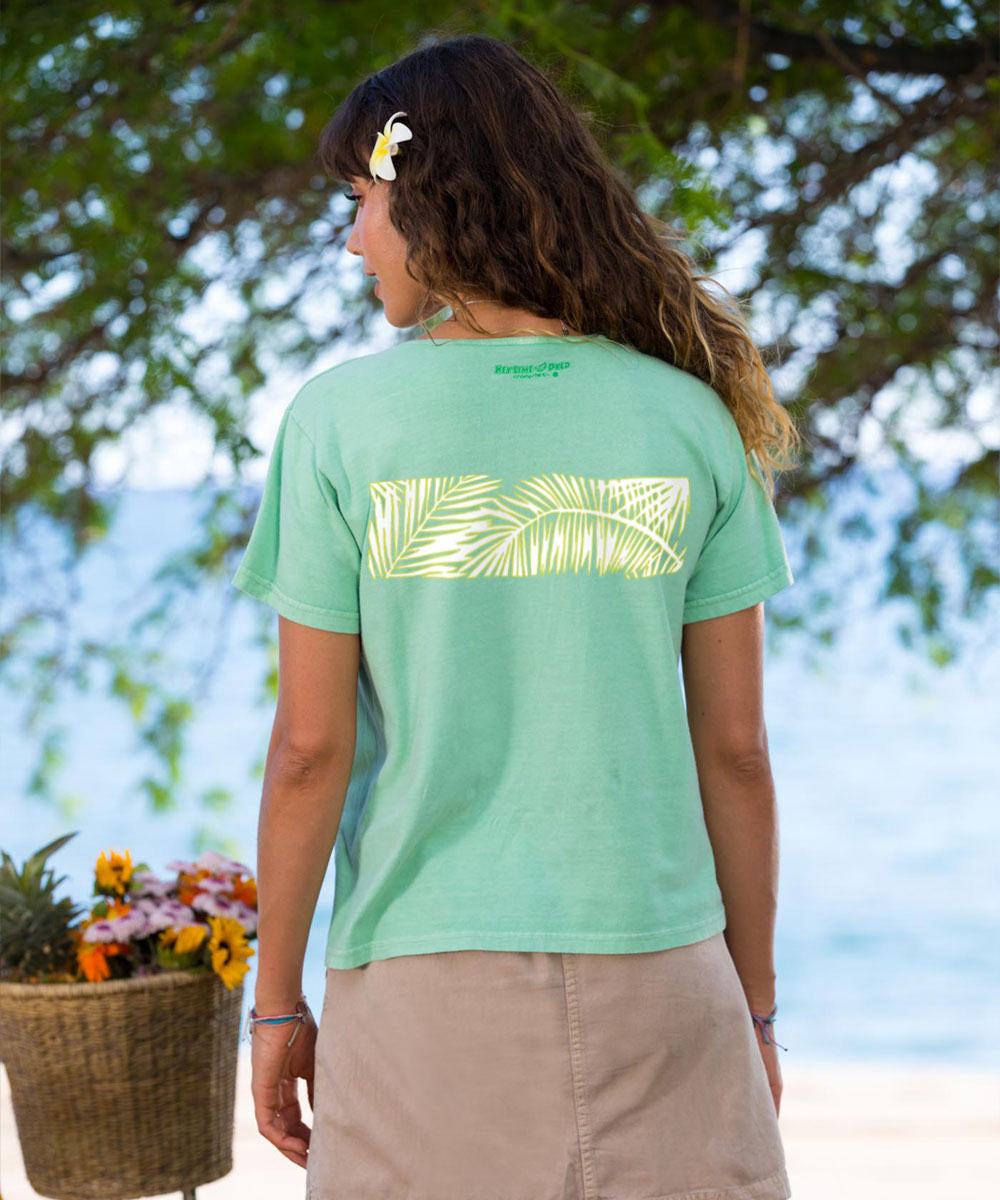 Honu Bliss - Key Lime Dyed Short Sleeve Scoop Neck T-Shirt