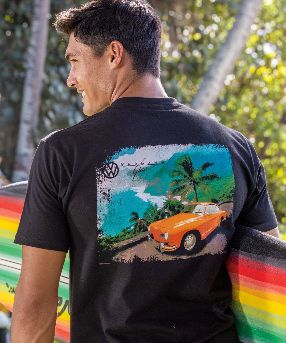 man in black t shirt with graphic on back View 2