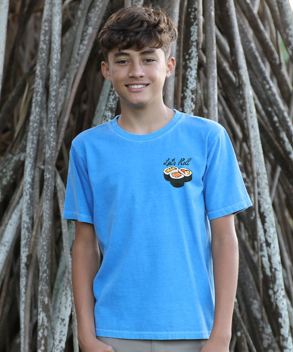 Teenager in blue tee shirt with graphic on front View 3