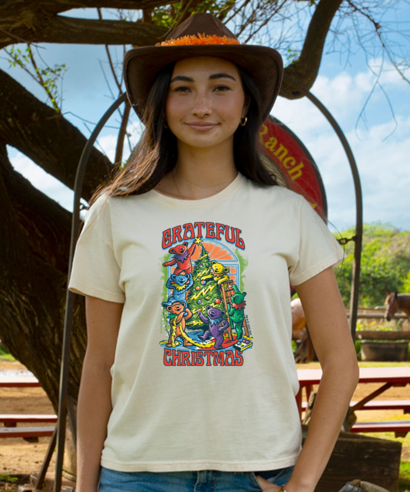 Grateful Dead Setting Up For Santa - Coconut Dyed Short Sleeve Crewneck T-Shirt