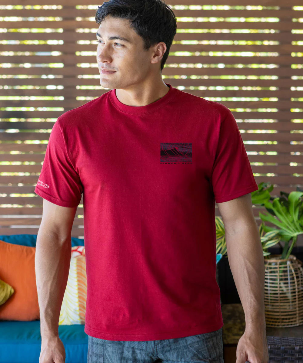 Wood Cut Diamond Head - Garnet Short Sleeve Crewneck T-Shirt
