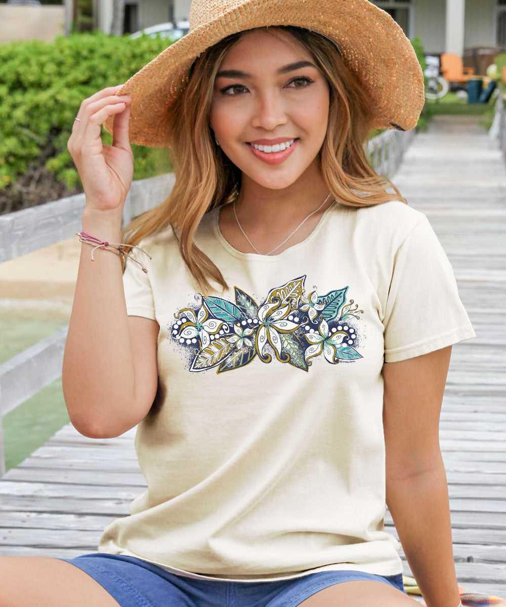 Stranded Mokihana - Coconut Dyed Short Sleeve Scoop Neck T-Shirt