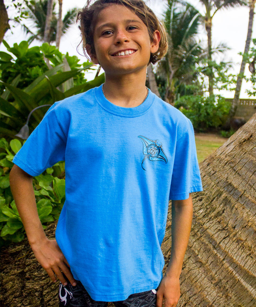 Ehukai Manta - Blue Hawaii Dyed Short Sleeve Crewneck T-Shirt