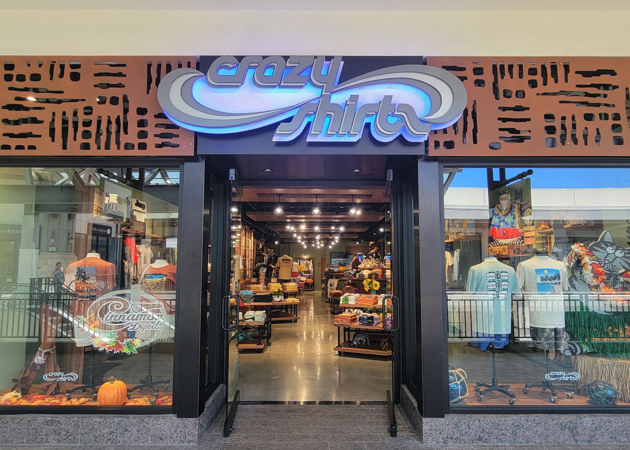 Crazy Shirts store front