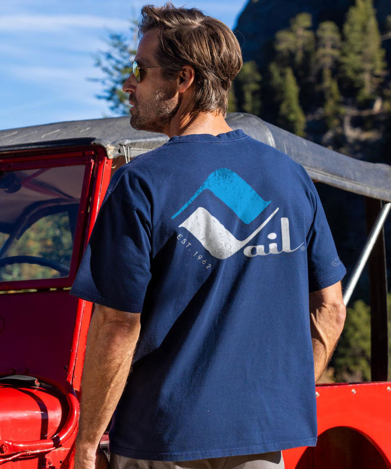 Retro Vail Frost - Navy Short Sleeve Crewneck T-Shirt
