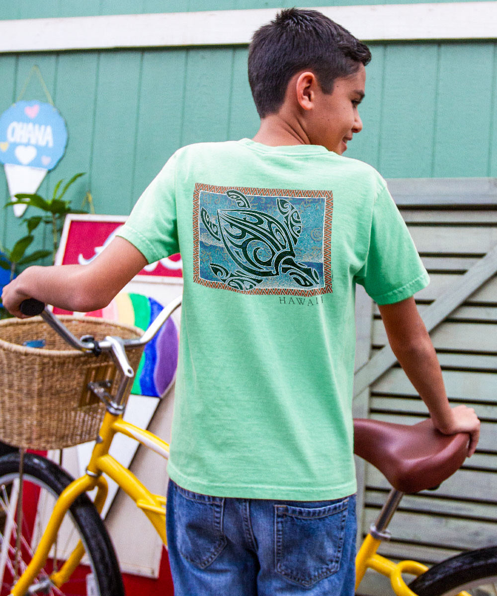 Tribal Petro Honu - Key Lime Dyed Short Sleeve Crewneck T-Shirt