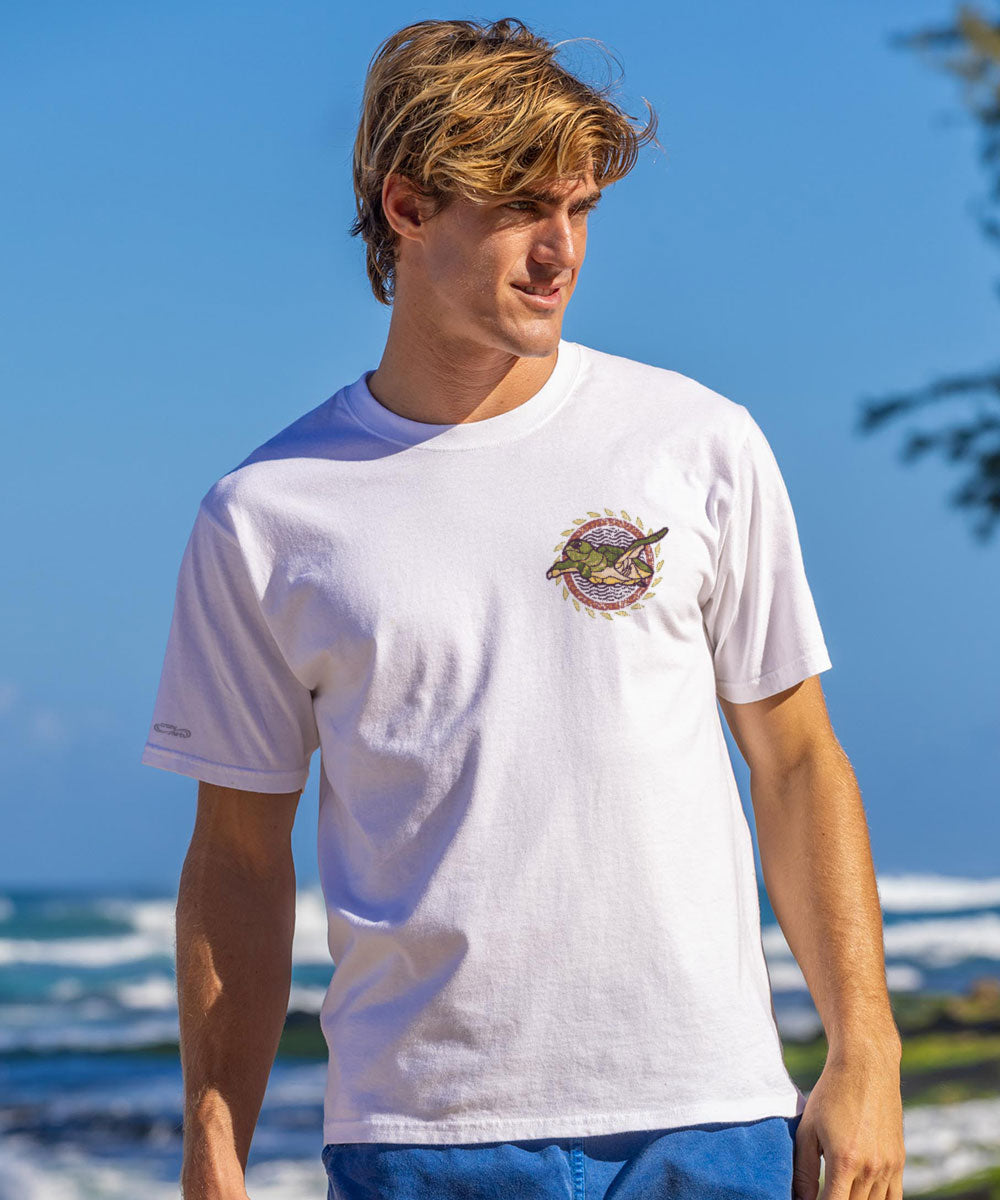 Tribal Honu Circle - White Long Sleeve Crewneck T-Shirt