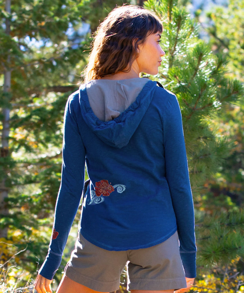 Hibiscus Current - Midnight Long Sleeve Harmony Hooded T