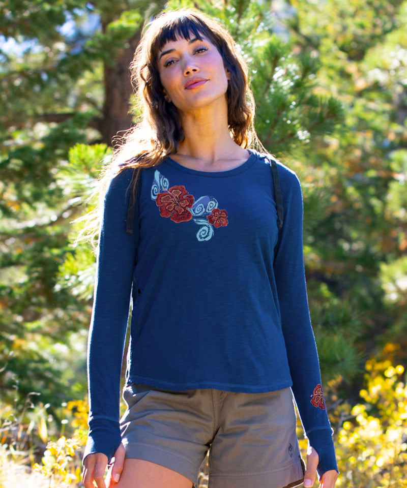 Hibiscus Current - Midnight Long Sleeve Harmony Hooded T