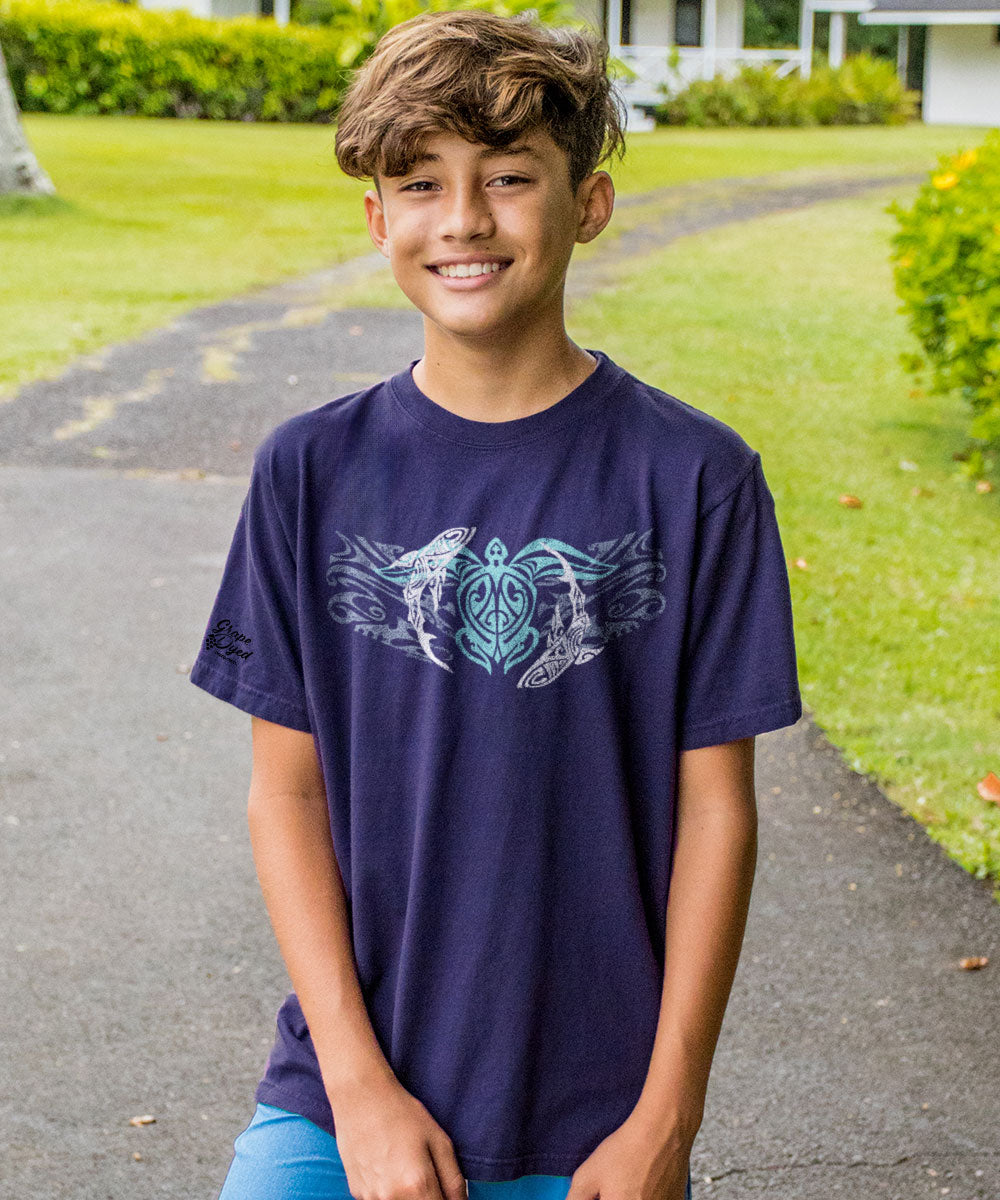 Honu Mano Legend - Grape Dyed Short Sleeve Crewneck T-Shirt