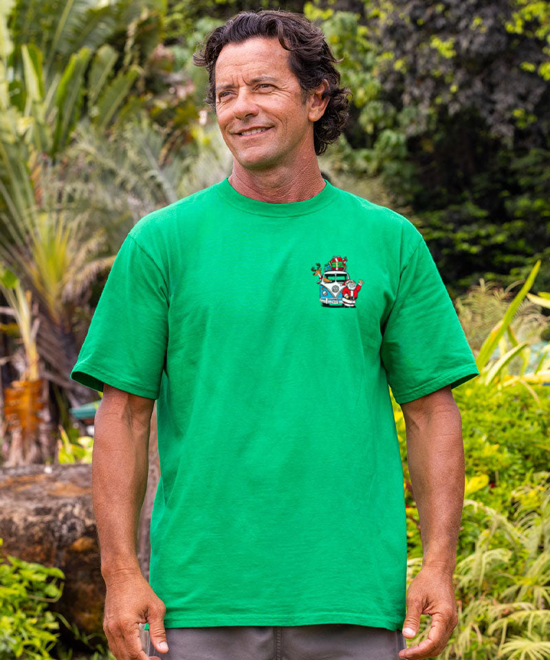 Volkswagen Hold On For Deer Life - Christmas Green Short Sleeve Crewneck T-Shirt - View 3
