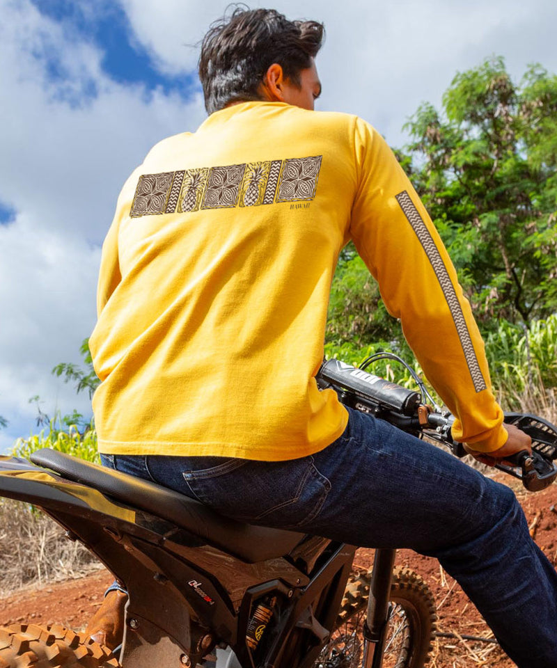 Tapa Pineapple Band - Pineapple Dyed Long Sleeve Crewneck T-Shirt